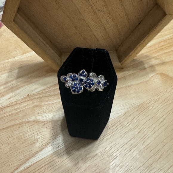 SIZE 10 WEDDING RING - Picture 3 of 5